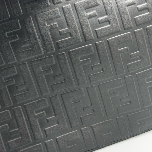 Fendi Embossed Zucca Pouch Grey - Picture 5 of 13